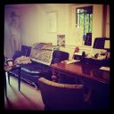 17Novembre2012-Home_office_starting_to_come_together_with_the_help_of_my_sweet_new_leather_futon_from__AbbysonLiving.jpg